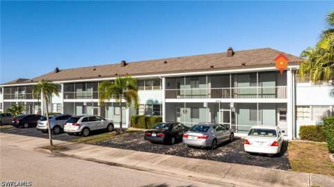 4216 SE 4th Pl 12, Cape Coral FL - photo 23 of 33