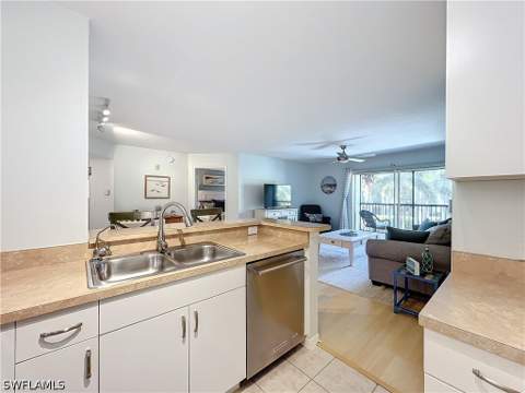 8930 Colonnades Ct E 626, Bonita Springs FL - photo 8 of 49