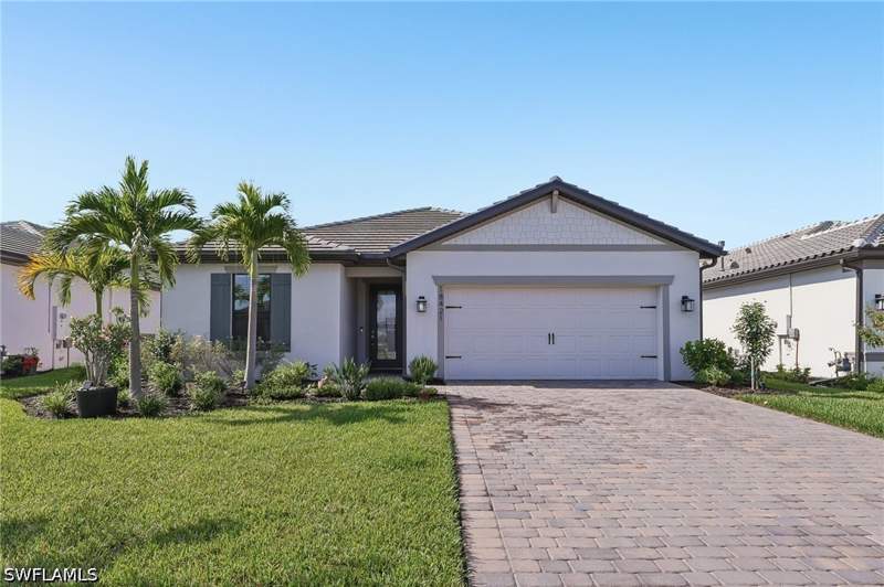 3 bedroom SingleFamilyResidence at 18421 Ridgeline Dr, Verdana Village, Estero — photo 2