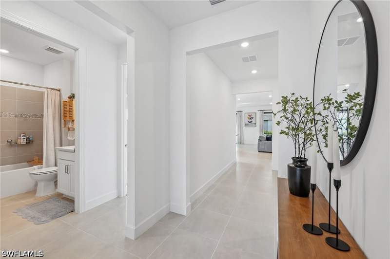 3 bedroom SingleFamilyResidence at 18421 Ridgeline Dr, Verdana Village, Estero — photo 4