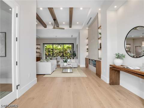 1343 12th St N, Naples FL - photo 6 of 43