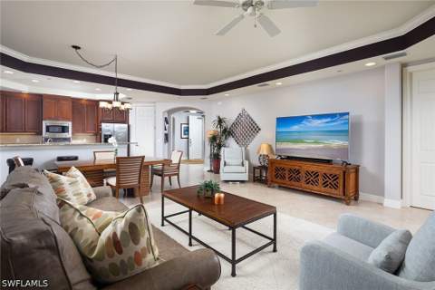 580 El Camino Real 3303, Naples FL - photo 10 of 27