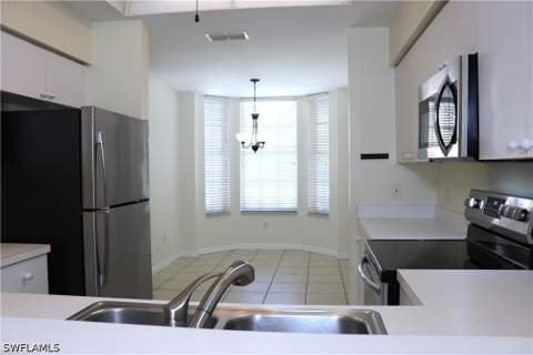8055 Tiger Cv 603, Naples FL - photo 10 of 30