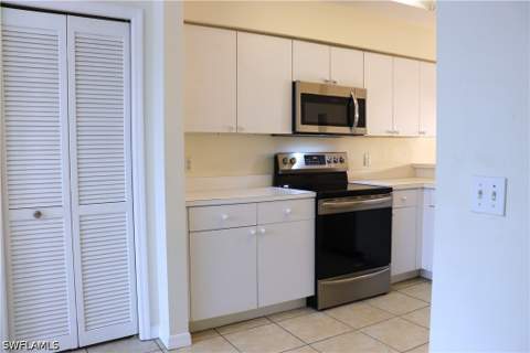 8055 Tiger Cv 603, Naples FL - photo 12 of 30