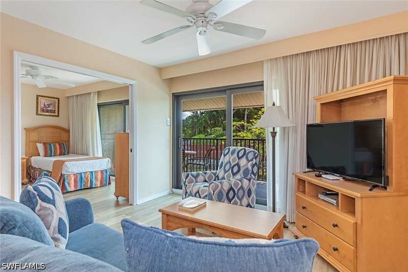 2 bedroom Condominium at 600 Neapolitan Way 212, Park Shore Resort, Naples — photo 1