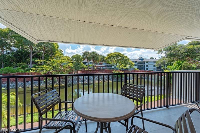 2 bedroom Condominium at 600 Neapolitan Way 212, Park Shore Resort, Naples — photo 5