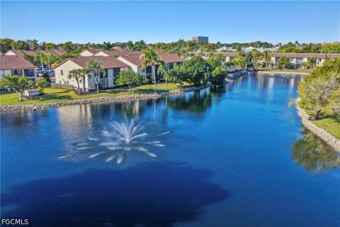 9271 Central Park Dr 206, Fort Myers FL - photo 19 of 27