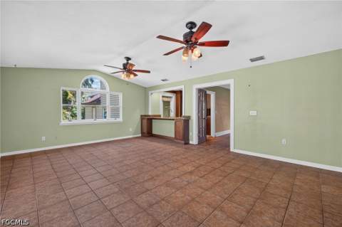 1460 Manuels Dr, Fort Myers FL - photo 9 of 40