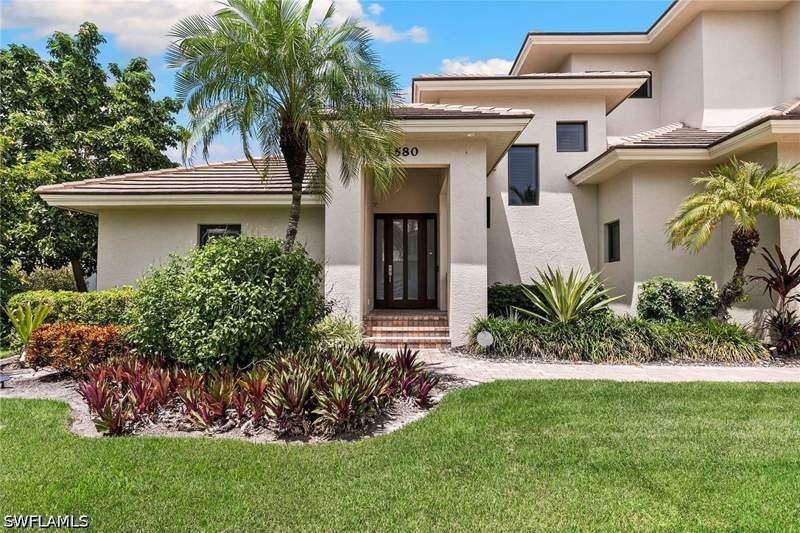 4 bedroom SingleFamilyResidence at 580 Goldcoast Ct, Marco Island, Marco Island — photo 2