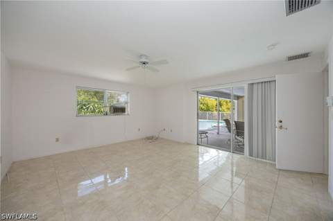 635 Wedge Dr, Naples FL - photo 7 of 22