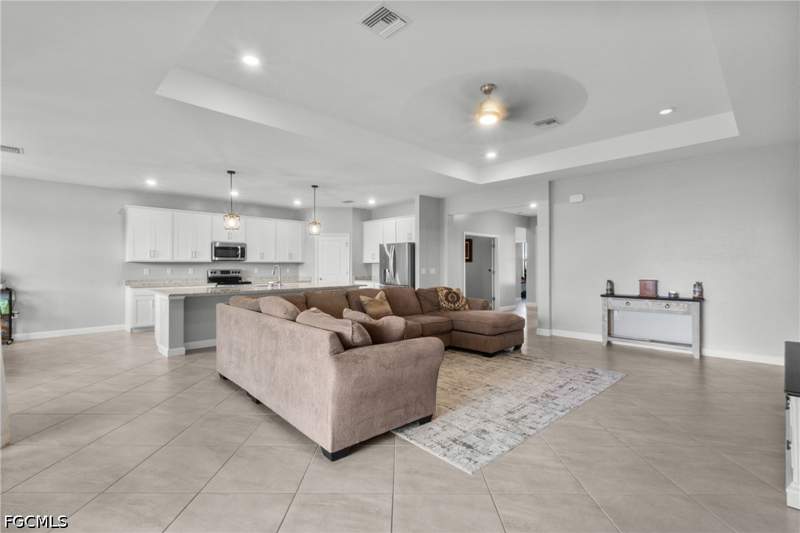 3 bedroom SingleFamilyResidence at 11387 Canopy Loop, Timber Creek, Fort Myers — photo 5