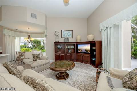 429 Rosemeade Ln, Naples FL - photo 7 of 24