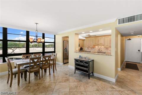 380 Seaview Ct 203, Marco Island FL - photo 7 of 30