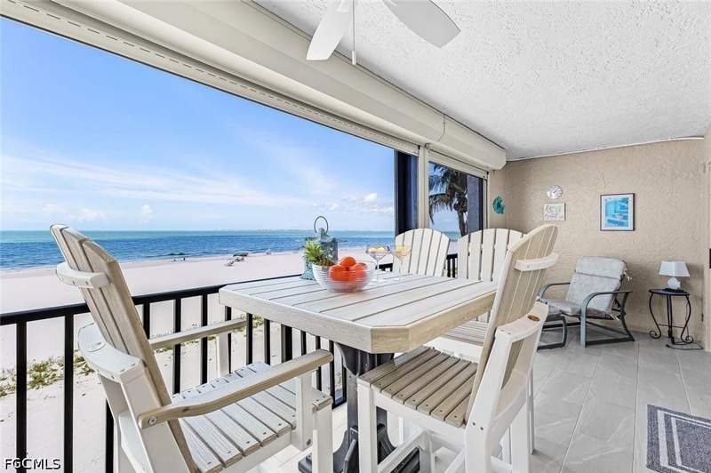 3 bedroom Condominium at 538 Estero Blvd 203, Dolphin Watch Condo, Fort Myers Beach — photo 4