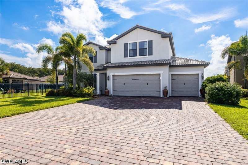 4 bedroom SingleFamilyResidence at 15510 Papyrus Ct, Hampton Lakes, Alva — photo 1