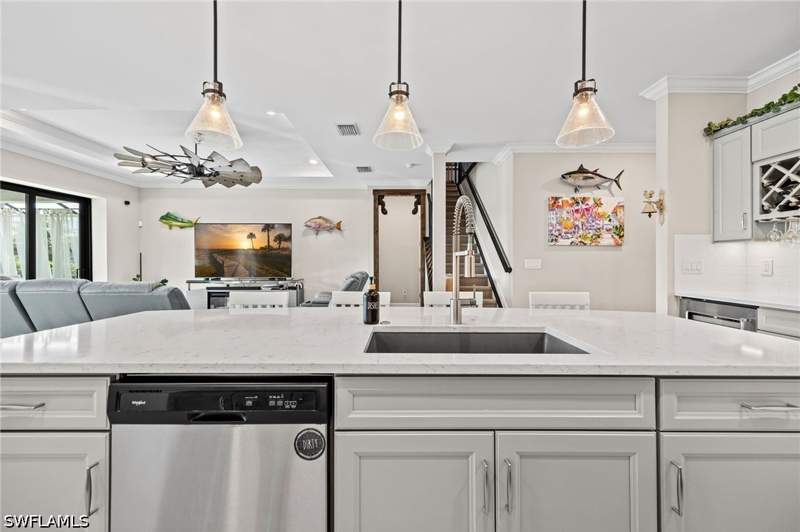 4 bedroom SingleFamilyResidence at 15510 Papyrus Ct, Hampton Lakes, Alva — photo 5