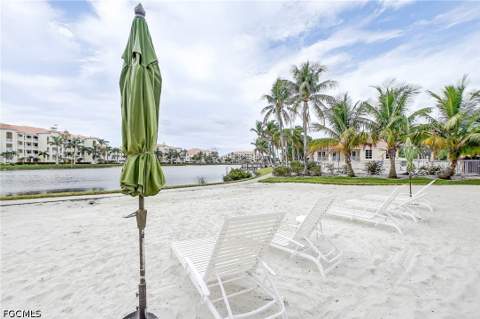 20051 Sanibel View Cir 303, Fort Myers FL - photo 14 of 40