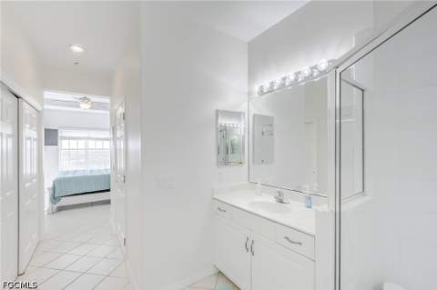 20051 Sanibel View Cir 303, Fort Myers FL - photo 9 of 40