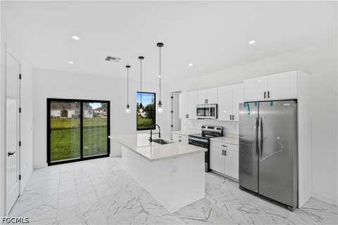 2807 6th St SW, Lehigh Acres FL - photo 10 of 23