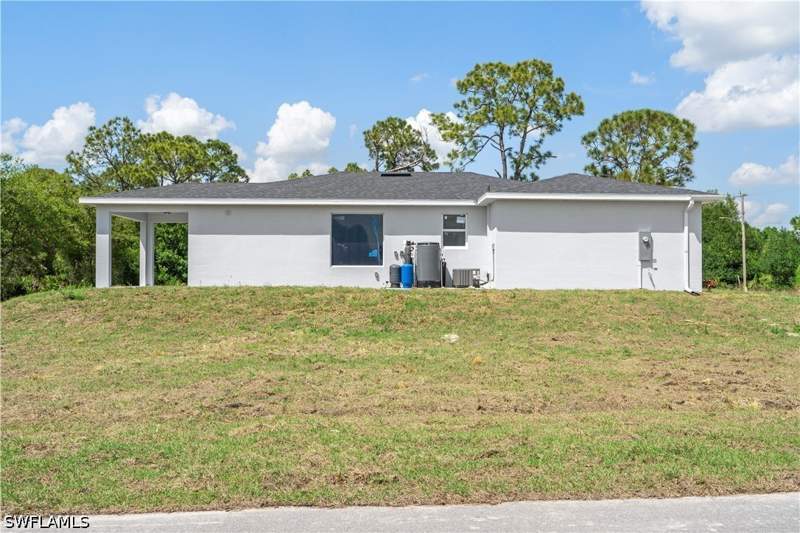 3 bedroom SingleFamilyResidence at 842 Naples Ave S, Lehigh Acres, Lehigh Acres — photo 5