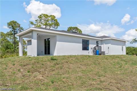842 Naples Ave S, Lehigh Acres FL - photo 6 of 50