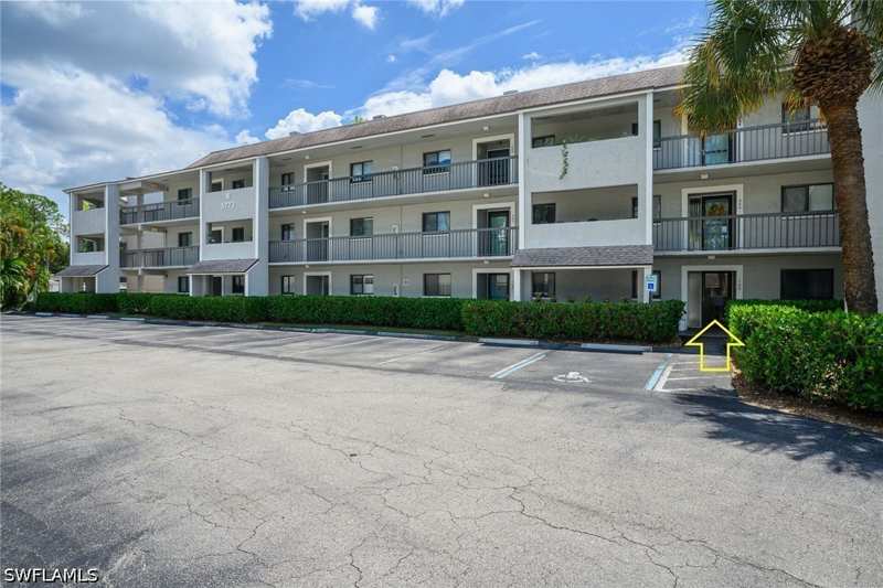 2 bedroom Condominium at 5773 Gage Ln 104B, Augusta Court, Naples — photo 1
