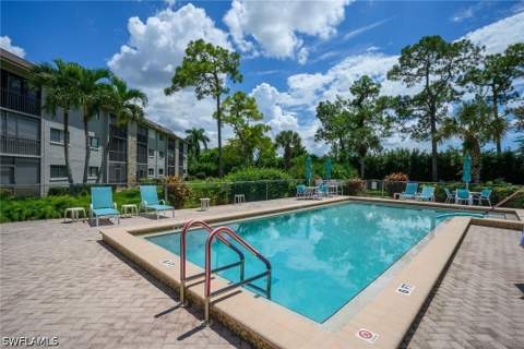5773 Gage Ln 104B, Naples FL - photo 19 of 21
