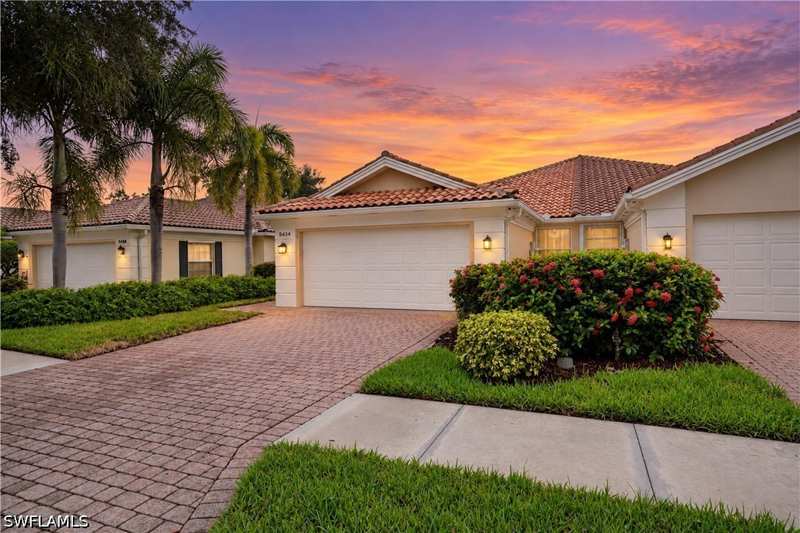 2 bedroom Attached at 5434 Guadeloupe Way, Island Walk, Naples — photo 1