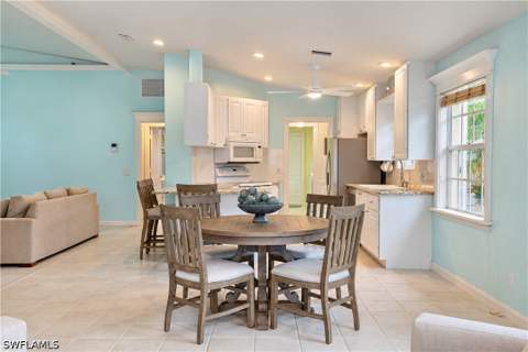5434 Guadeloupe Way, Naples FL - photo 11 of 28