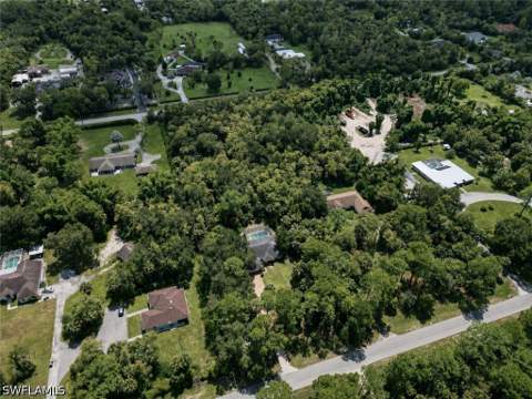 360 Jung Blvd W, Naples FL - photo 13 of 14