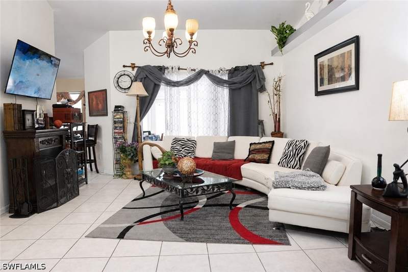 3 bedroom SingleFamilyResidence at 360 Jung Blvd W, Golden Gate Estates, Naples — photo 5