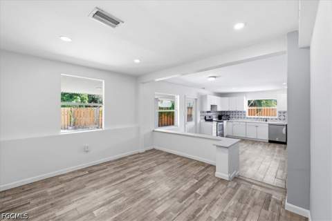 218 Poe Ave, North Fort Myers FL - photo 12 of 29