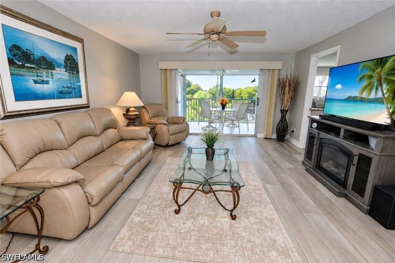 2 bedroom Condominium at 5515 Rattlesnake Hammock Rd 314, Golf View Manor Condo, Naples — photo 3