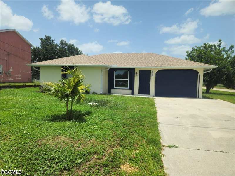2 bedroom SingleFamilyResidence at 4020 26th St SW, Lehigh Acres, Lehigh Acres — photo 1