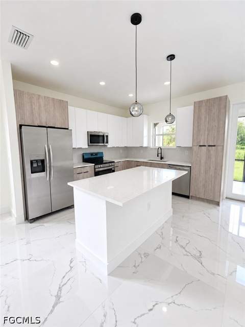 4602 Connie Ave S, Lehigh Acres FL - photo 8 of 28