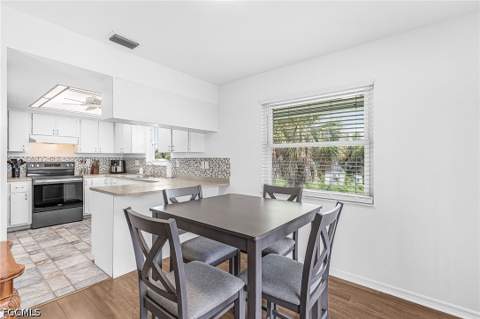 2510 Rose Ave, St James City FL - photo 10 of 30