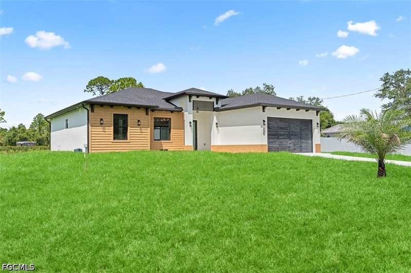 3 bedroom SingleFamilyResidence at 1121 Willard Ave, Lehigh Acres, Lehigh Acres — photo 1