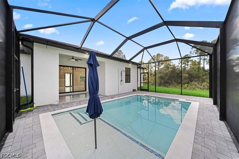 3 bedroom SingleFamilyResidence at 1121 Willard Ave, Lehigh Acres, Lehigh Acres — photo 2
