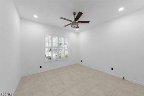 2628 Fairmont Cove Ct, Cape Coral FL - photo 13 of 50