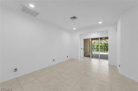 2628 Fairmont Cove Ct, Cape Coral FL - photo 9 of 50