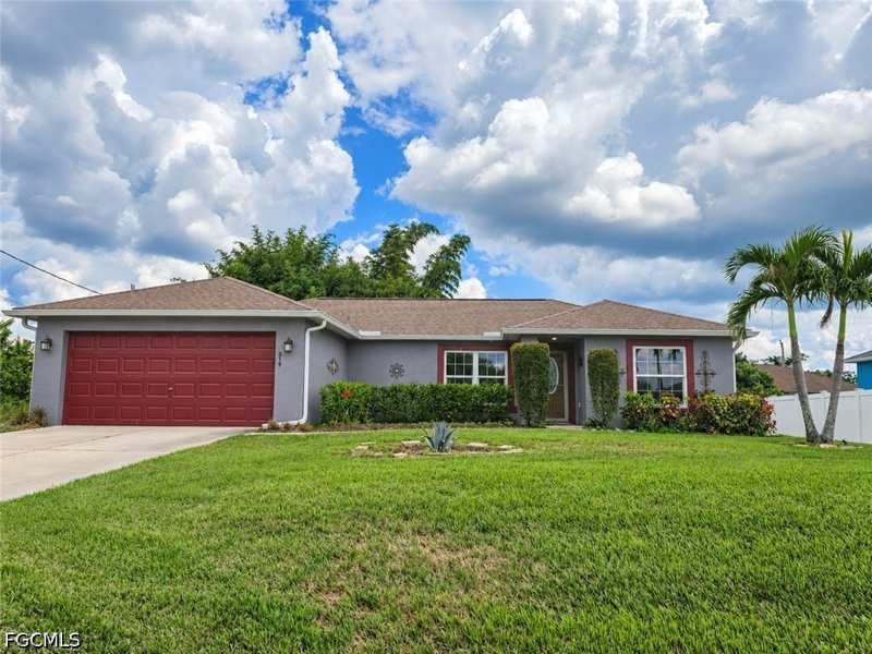 3 bedroom SingleFamilyResidence at 319 Labree Ave S, Lehigh Acres, Lehigh Acres — photo 1