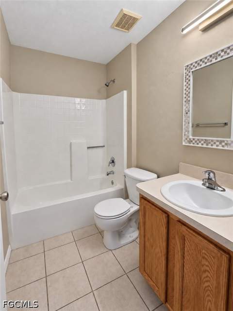 319 Labree Ave S, Lehigh Acres FL - photo 18 of 34