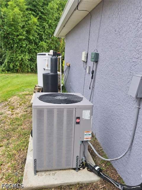 319 Labree Ave S, Lehigh Acres FL - photo 21 of 34