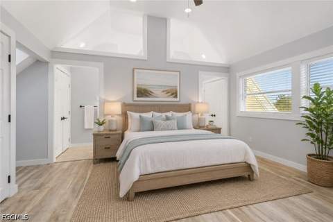 4452 Gulf Pines Dr, Sanibel FL - photo 12 of 35
