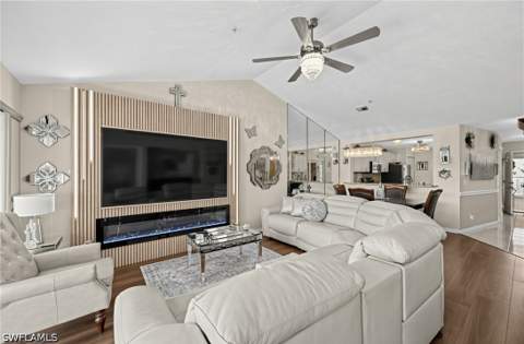 380 Gabriel Cir 8, Naples FL - photo 10 of 42