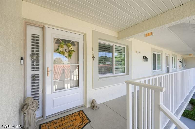 2 bedroom Condominium at 380 Gabriel Cir 8, Opal, Naples — photo 3