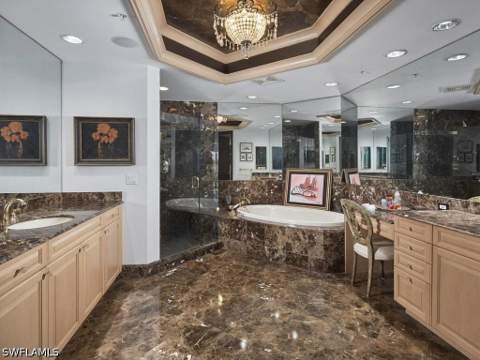 970 Cape Marco Dr 707, Marco Island FL - photo 16 of 37