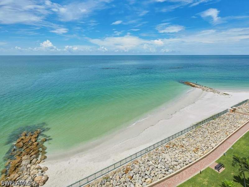 3 bedroom Condominium at 970 Cape Marco Dr 707, Belize, Marco Island — photo 3