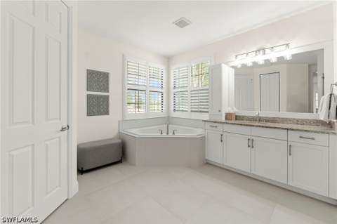 2858 Cinnamon Bay Cir, Naples FL - photo 21 of 46
