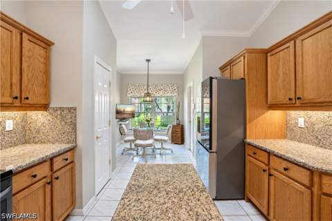 7022 Lone Oak Blvd, Naples FL - photo 10 of 41